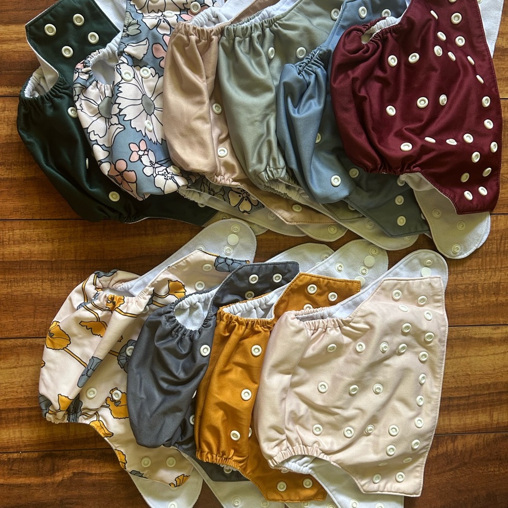 Floral and Solid Diaper Covers Set